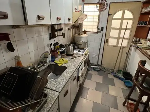 CASA A LA VENTA EN 2 PLANTAS