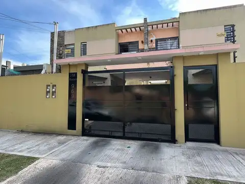CASA DUPLEX EN VENTA LUIS GUILLON APTO CREDITO