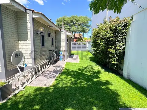 CASA 5 AMBIENTES C/PISCINA Y QUINCHO, ZONA CONSTITUCION, MAR DEL PLATA