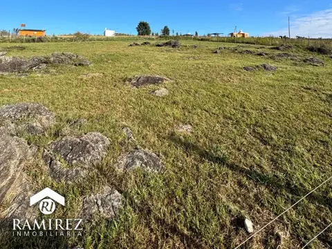 LOTES EN VENTA - VILLA YACANTO