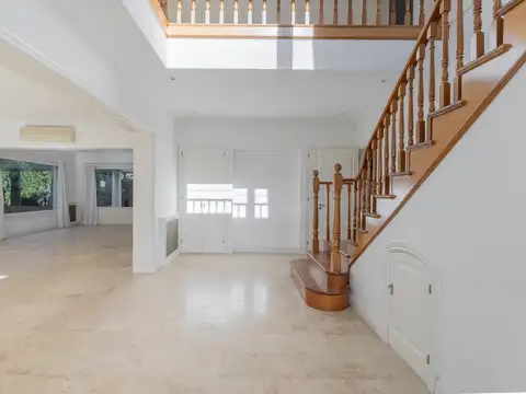 Casa en Venta de 5 dormitorios