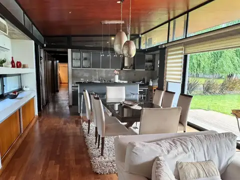 CASA AMOBLADA EN ALQUILER | CUATRO DORMITORIOS, PA