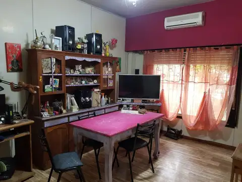 Depto Tipo Casa en Venta en Villa Luzuriaga, USD 88.900