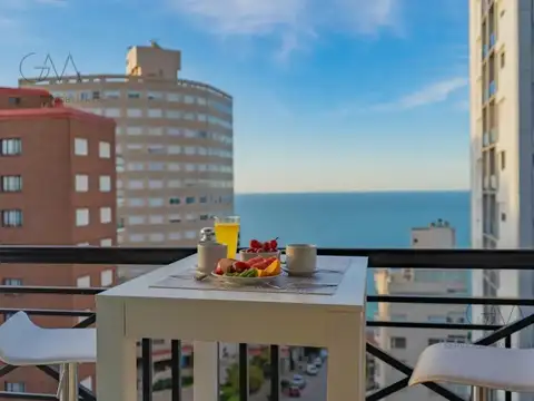 Departamento de 3 Ambientes con Vista al Mar en Varese en Alquiler Temporario