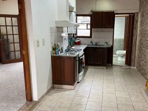 Casa 3 ambientes con 2 baños