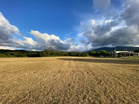 Terreno en Venta de 3555,0 m2