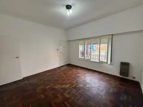 Casa en Venta en Rafael Calzada, USD 170.000