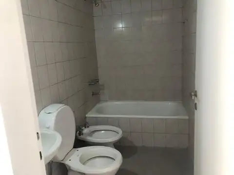 Departamento en Alquiler en Avellaneda, $ 700.000