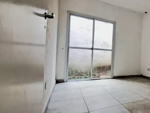 Departamento en Alquiler en Presidente Derqui, $ 390.000