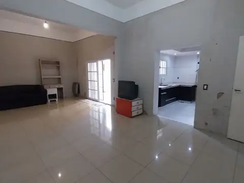 Depto Tipo Casa en Venta 45 años