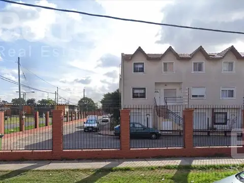 Venta PH en Barrio Cerrado Canguro - San Martin