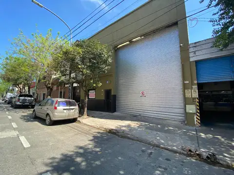 Galpon en Alquiler en Villa Lugano, $ 3.500.000