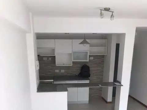 Departamento - Alquiler - Argentina, Capital Federal - Torrent 1300