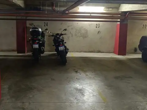 VENTA COCHERA CUBIERTA FIJA MONTE CASTRO