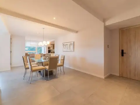 Departamento 4 ambientes con 4 baños