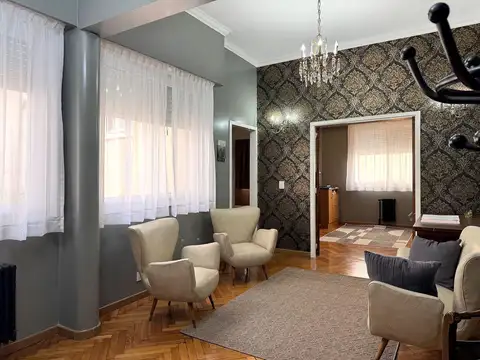 Marcelo T de Alvear al 2000 Departamento 3 amb. c/d/s en Recoleta