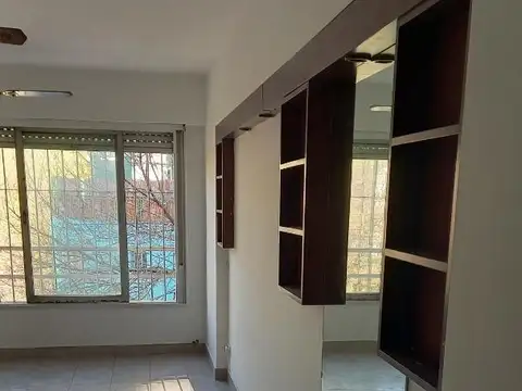 Departamento en Alquiler en Chacarita, $ 500.000