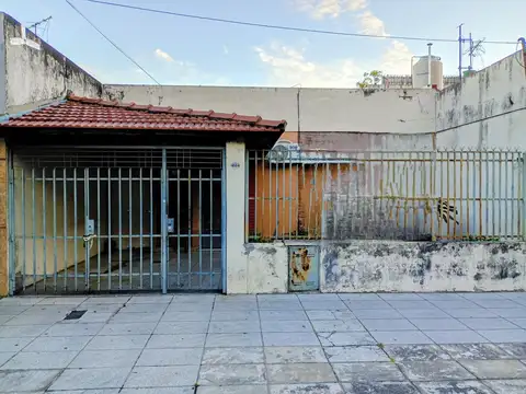 casa en venta en caseros, APTO CREDITO BANCARIO
