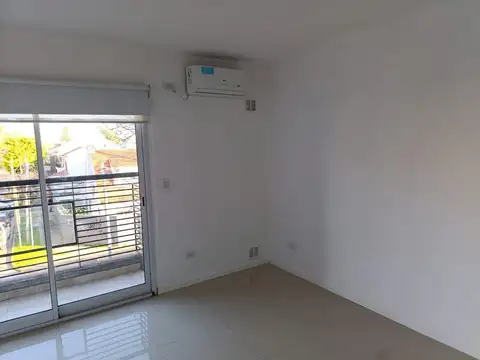 Departamento en Alquiler en Olivos Maipú/Uzal, $ 620.000