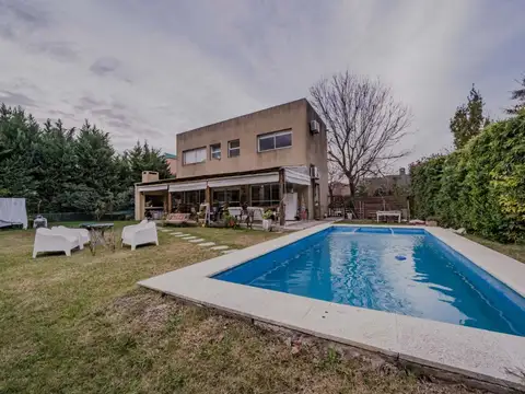 Casa en Alquiler en San Lucas Village, USD 1.500