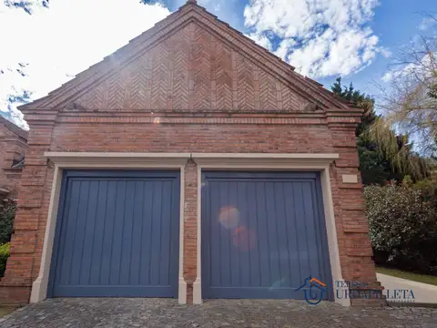 Casa en Venta de 5 dormitorios