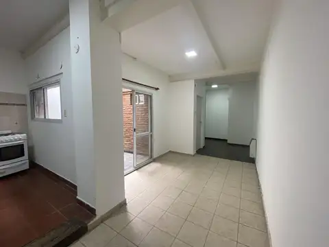 Depto Tipo Casa en Venta de 6 ambientes