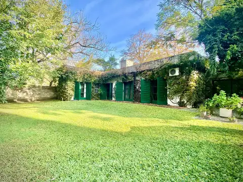 ZONA TRIANGULO | LOTE 883 M2 | 3 DORM | PLAYROOM | PILETA