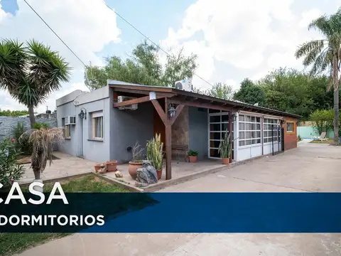 CASA EN VENTA EN ALVAREZ CON PILETA