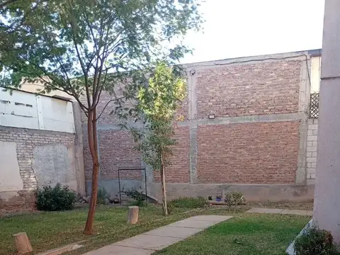 Departamento en Alquiler en Godoy Cruz, $ 450.000