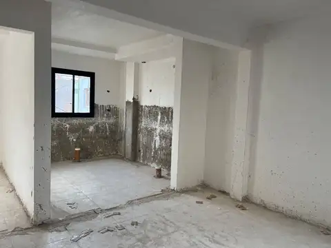 Depto Tipo Casa en Venta en Godoy Cruz, USD 89.000