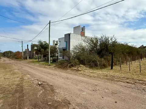 Terreno en Venta en Villa Rumipal, USD 24.000