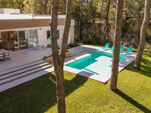 Casa en Alquiler Temporal en Carilo, USD 100