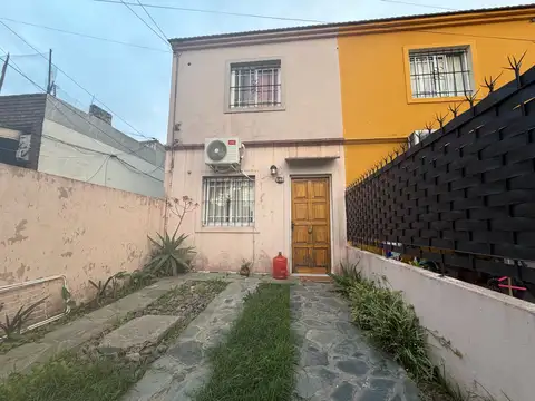 Depto Tipo Casa en Venta 15 años