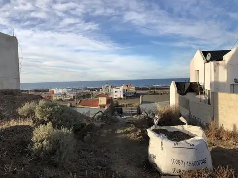 Terreno en Venta en Caleta Olivia, USD 30.000