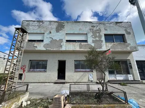 LOCALES - CON VIVIENDA - CENTRO OESTE, RÍO GRANDE