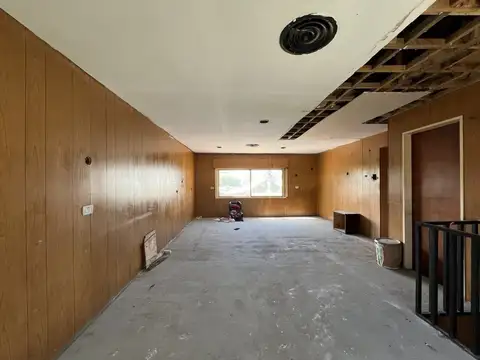 LOCALES - CON VIVIENDA - CENTRO OESTE, RÍO GRANDE