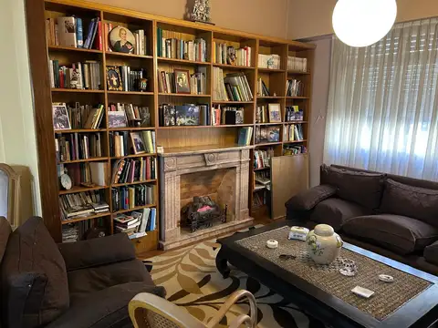 Depto Tipo Casa en Venta de 5 dormitorios