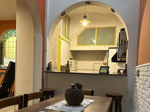 Depto Tipo Casa en Venta 60 años