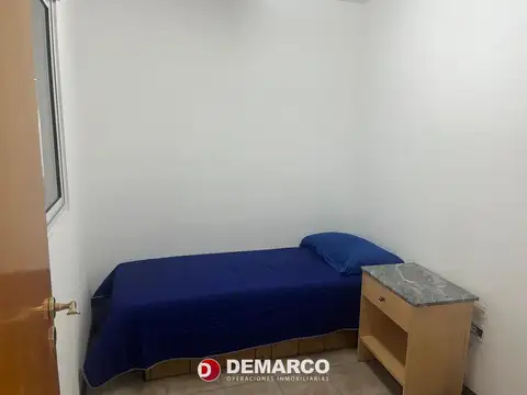 DEPOSITO Y/O GALPON(P.H) 8,15 X 20 C/ENTRADA VEHÍCULOS