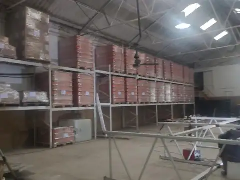 Galpon en Alquiler en Lomas del Millon, $ 3.200.000