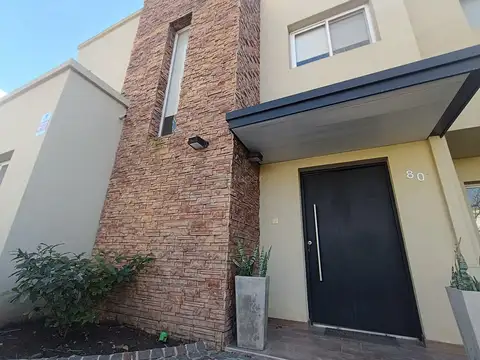 Casa en Venta en Las Orquídeas, USD 249.000