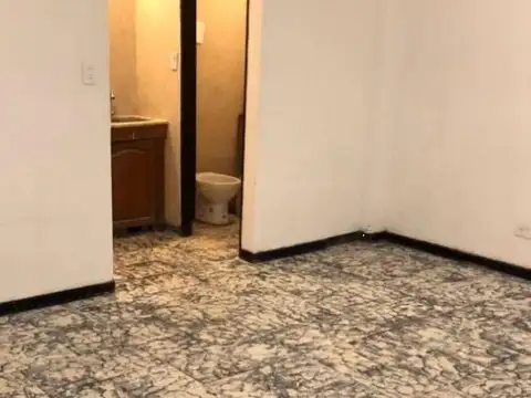 Local en Venta 42 años