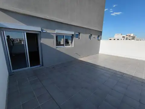 2amb con patio aterrazado A ESTRENAR  