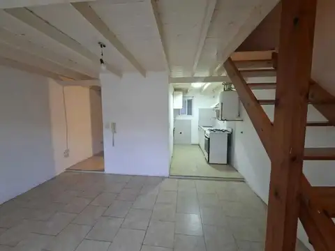 DEPTO 2 AMB.TIPO LOFT CON COCHERA , COMPLEJO CON PISICINA 2 PISO POR ESCALERA.SIN EXPENSAS NI ABL
