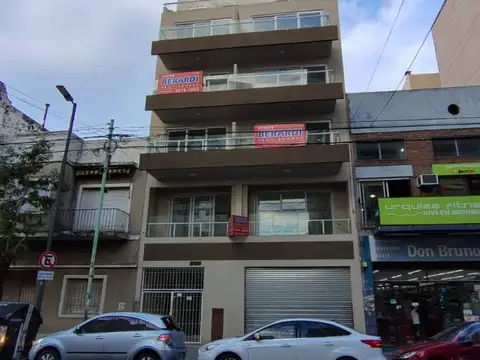 Monoambiente A Estrenar 42m2 tot - Apto profesional y apto Credito - Artigas al 4900