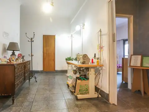 Depto Tipo Casa en Venta en Villa Luro, USD 140.000