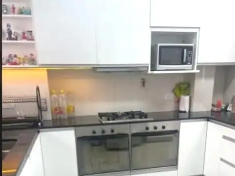 Departamento en Venta en Flores, USD 580.000