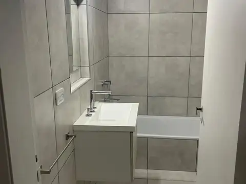 Casa en Alquiler en Manuel B Gonnet, $ 1.300.000