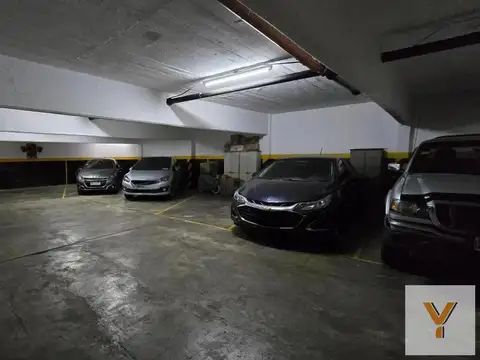 Cochera en venta - 18Mts2 - Parque Patricios