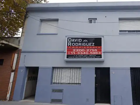 PH DE 4 AMBIENTES EN VENTA - MORON NORTE